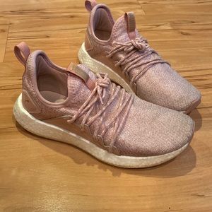 Women’s Puma Sneakers